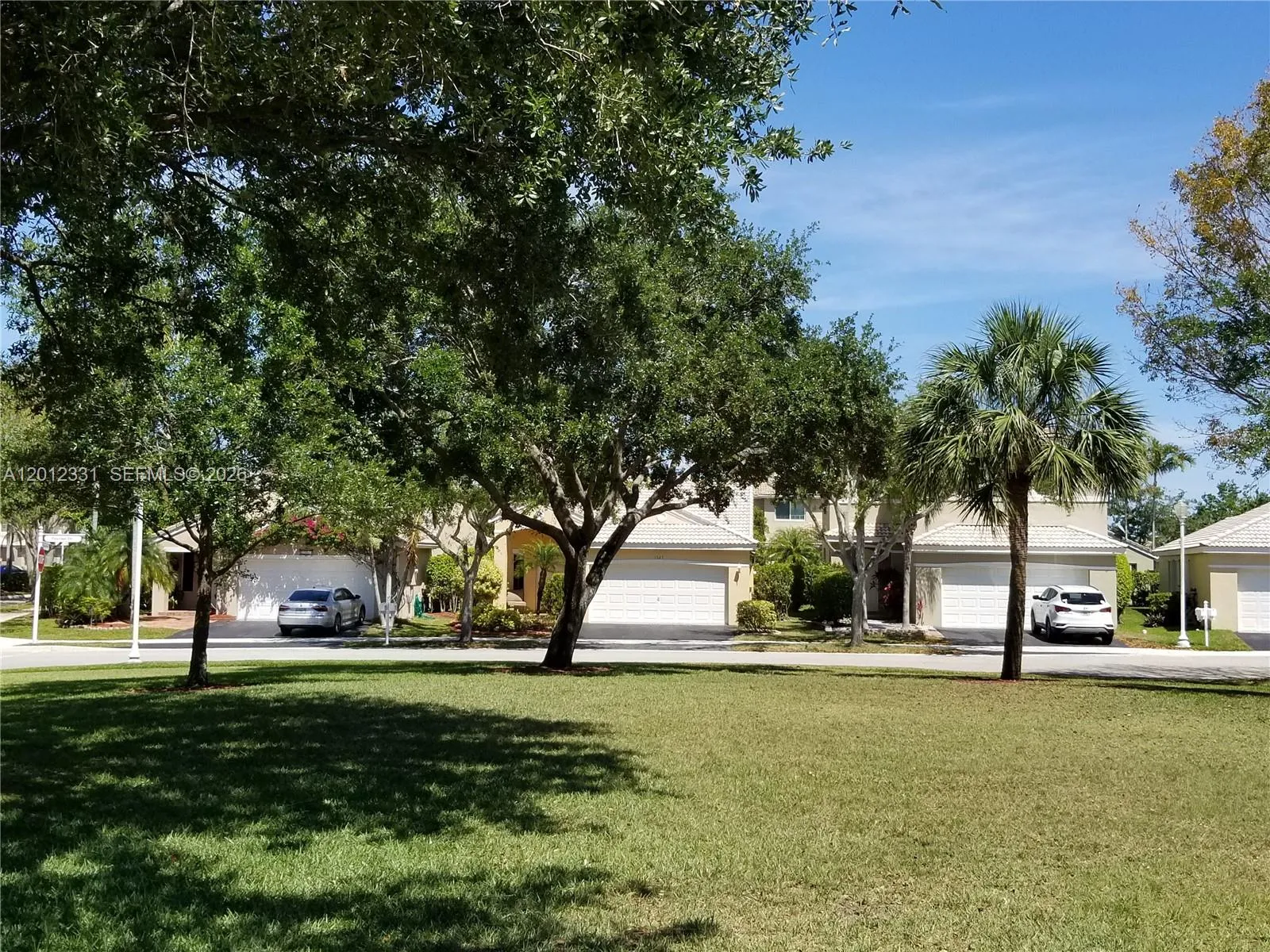 1527 Palermo Dr, Weston FL 33327
