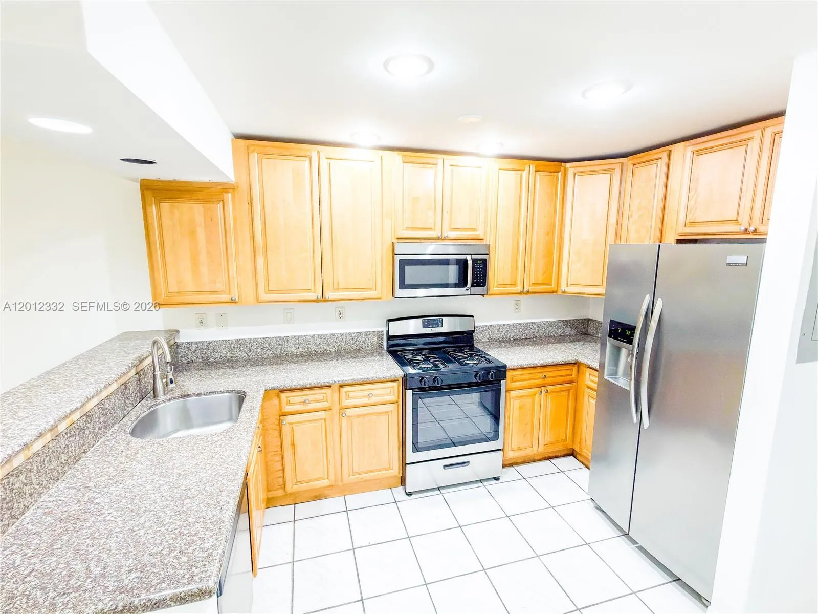 18211 SW 138th Ct, Miami FL 33177
