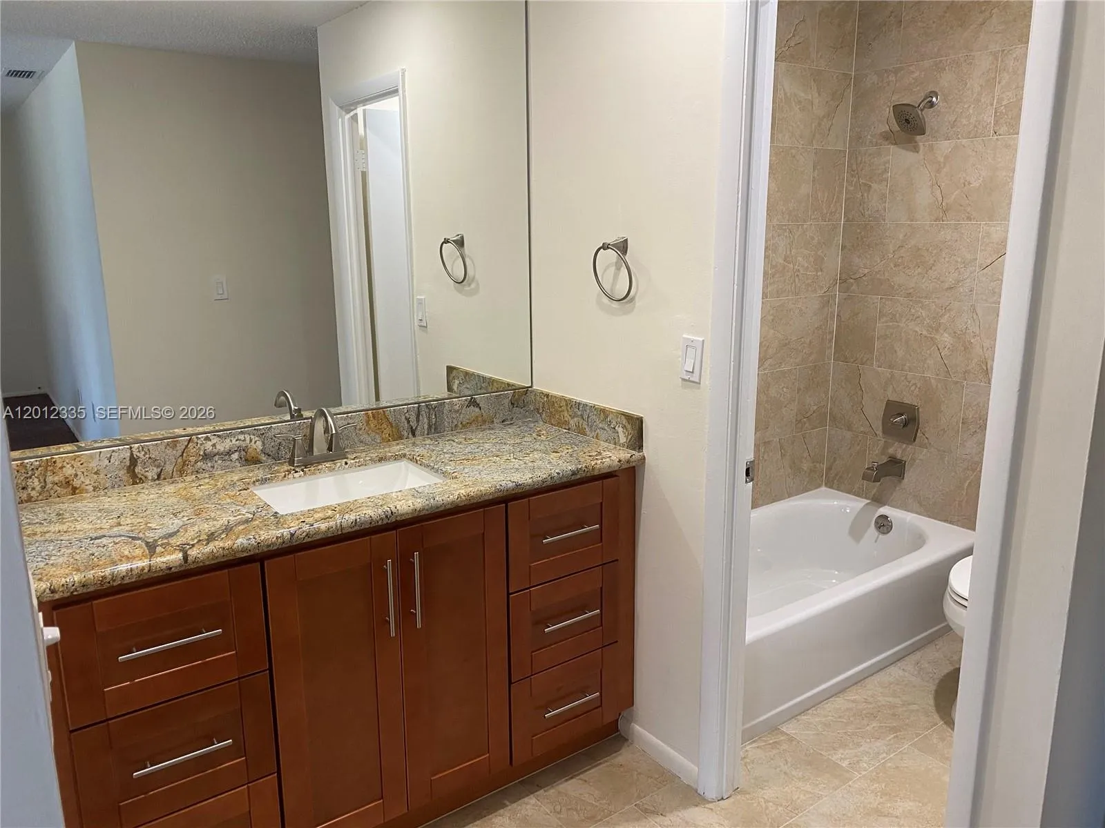 13711 SW 84th St # A, Miami FL 33183
