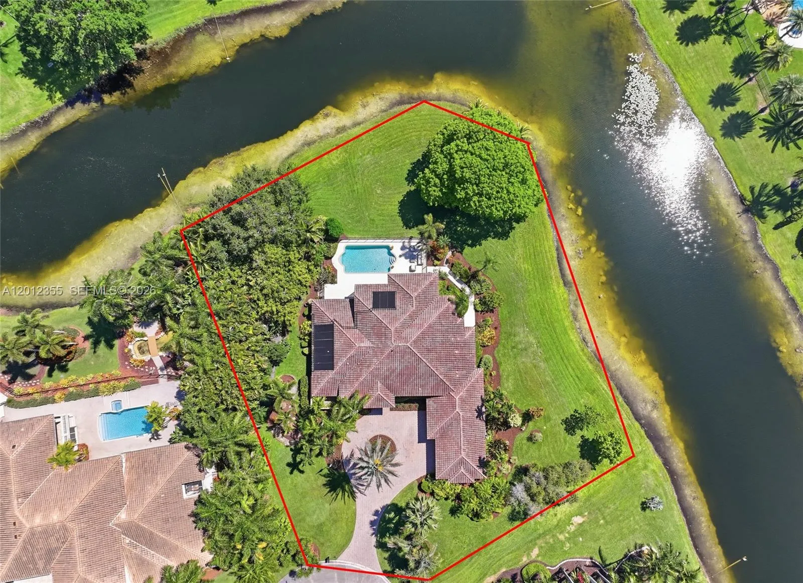 3160 Paddock Rd, Weston FL 33331