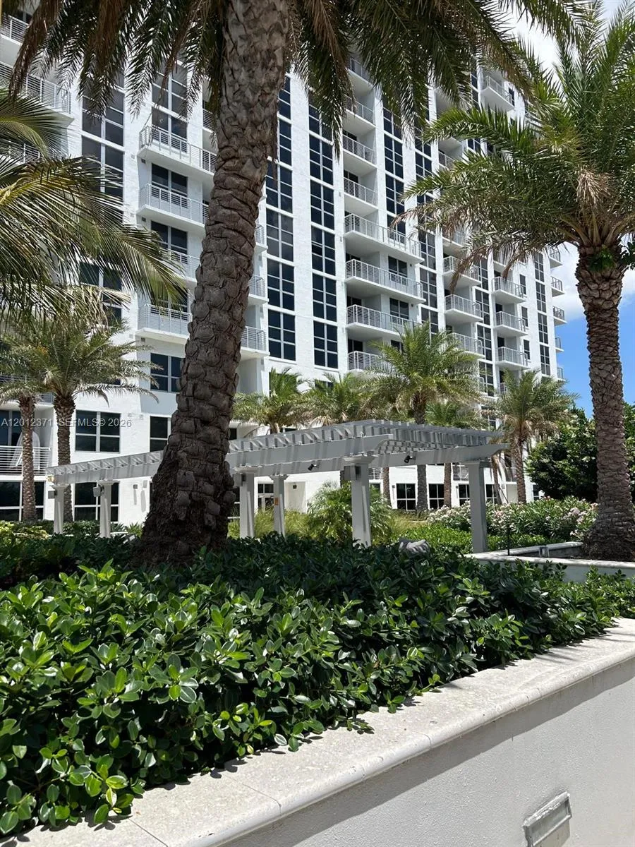 1776 Polk St # 505, Hollywood FL 33020