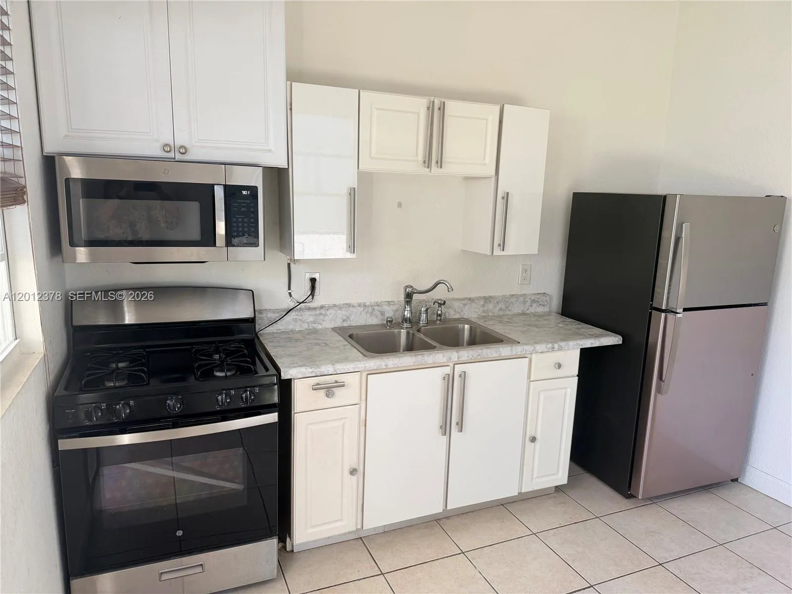3620 NW 19th St # 3, Miami FL 33125