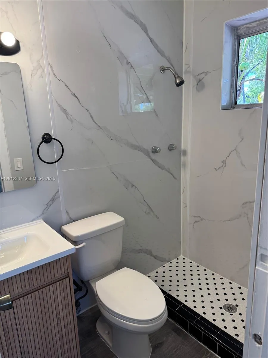 2620 SW 53rd Ave, West Park FL 33023