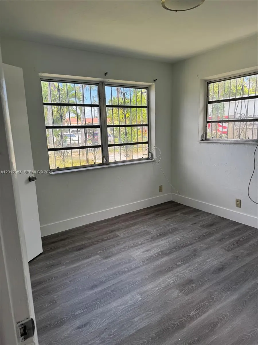2620 SW 53rd Ave, West Park FL 33023