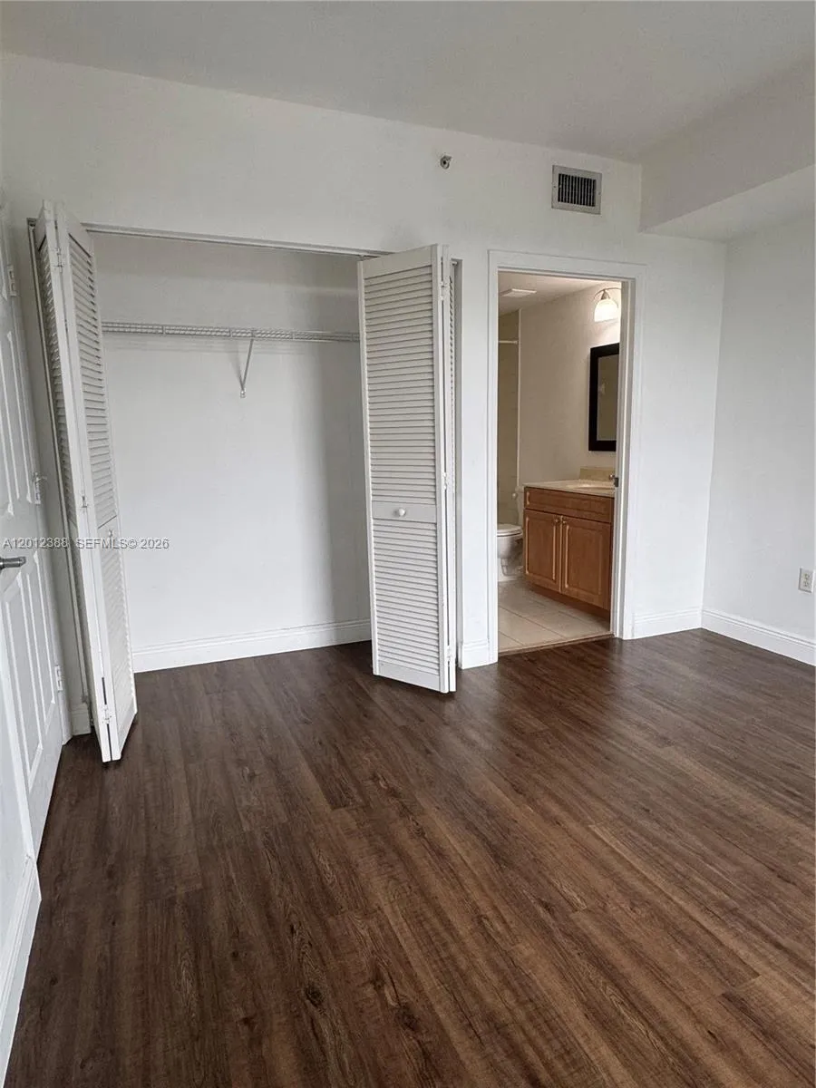 2600 SW 27th Ave # 902, Miami FL 33133