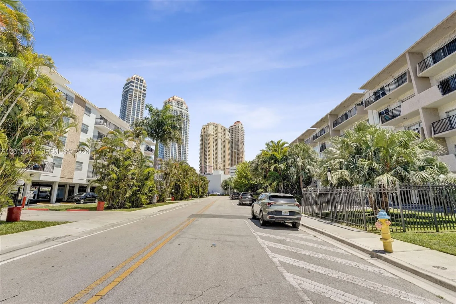 250 181st Dr # 214, Sunny Isles Beach FL 33160