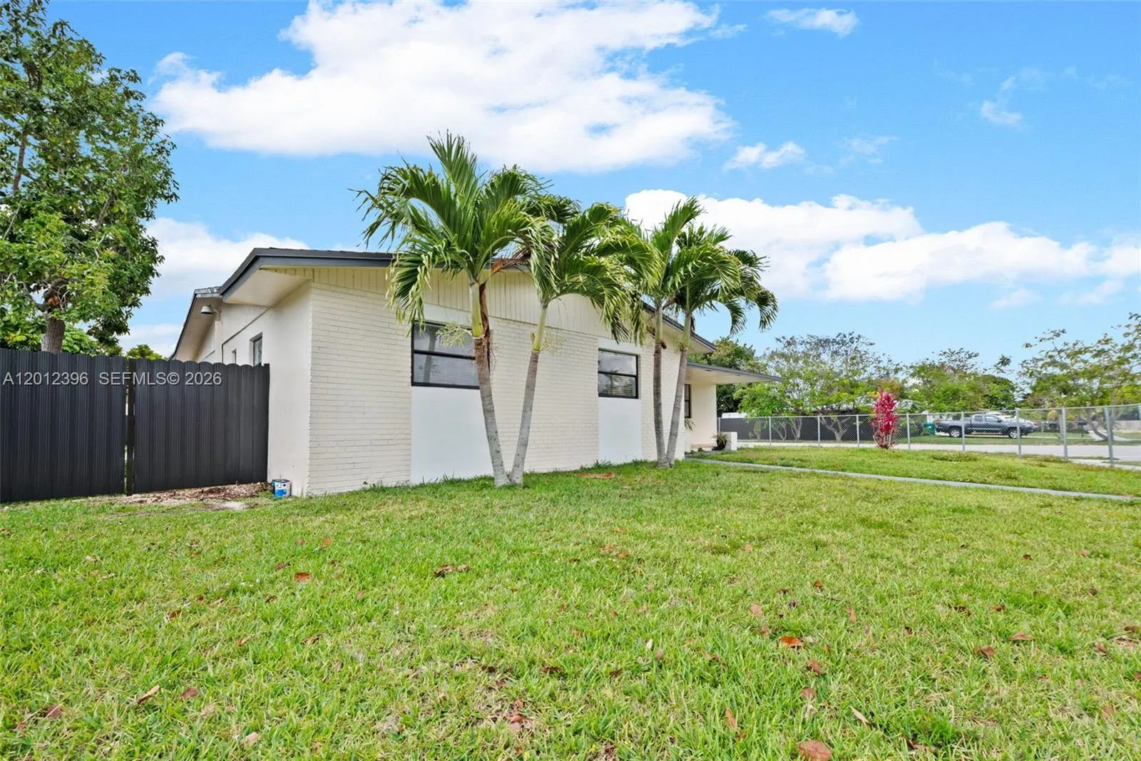 11950 SW 199th St # 1, Miami FL 33177