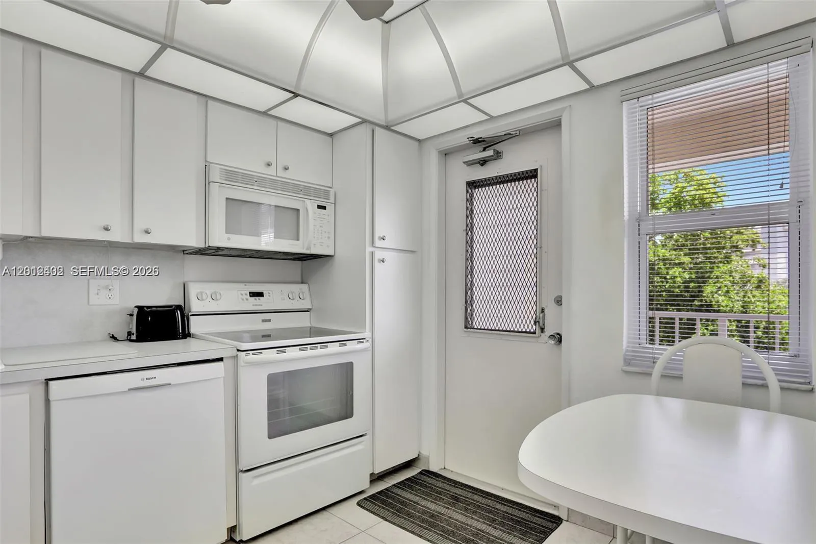 3091 N Course Dr # 502, Pompano Beach FL 33069