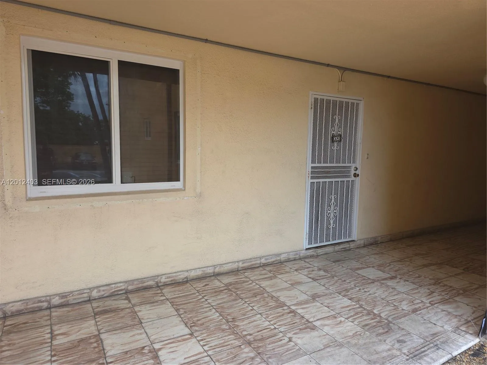 8990 SW 24th St # 19, Miami FL 33165