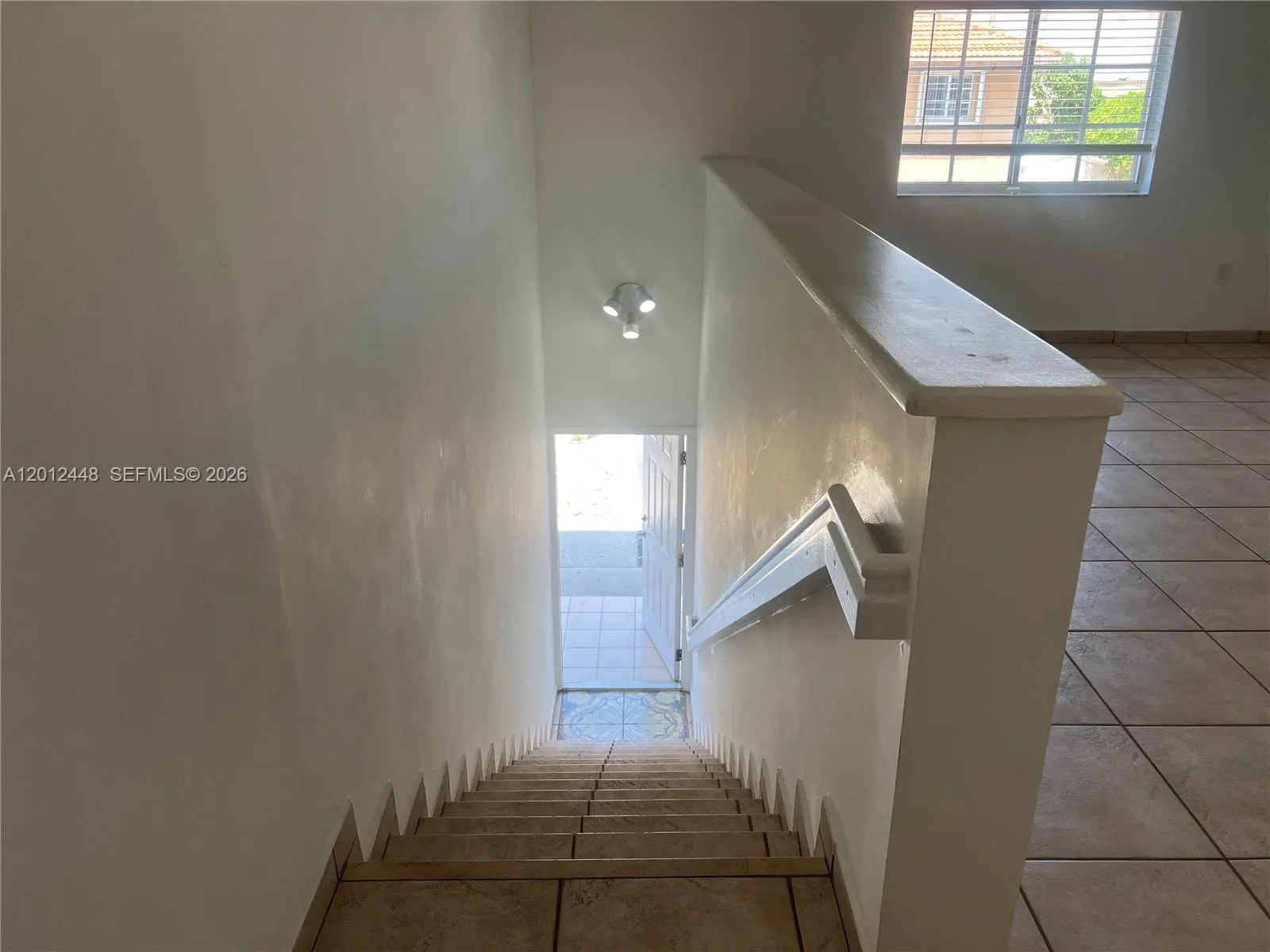 2425 W 76th St # 207, Hialeah FL 33016