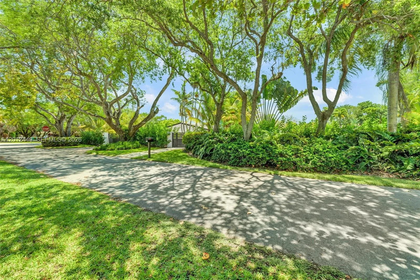 6200 SW 118th St, Pinecrest FL 33156