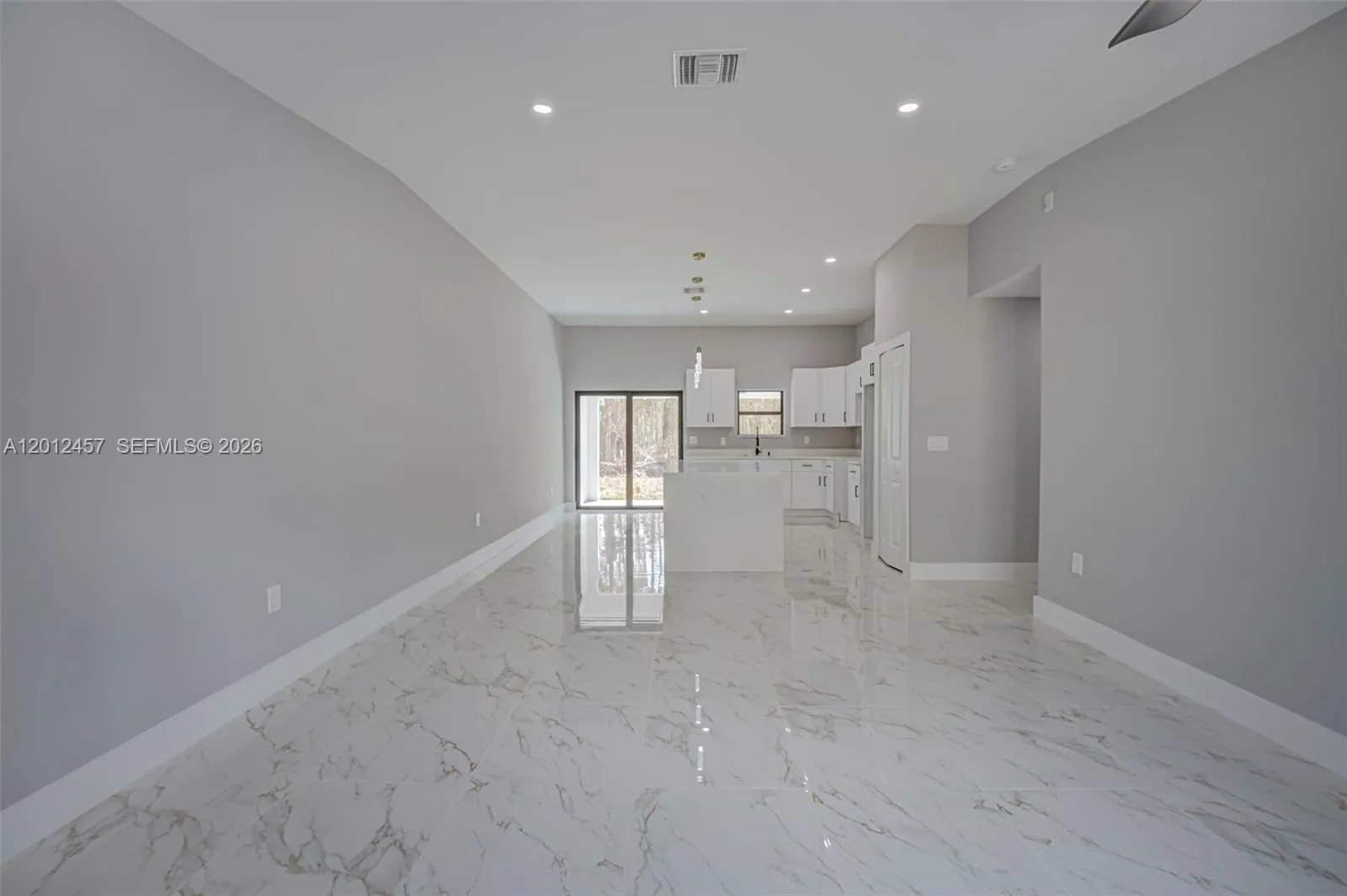 546/548 Nimitz Blvd., Lehigh Acres FL 33974