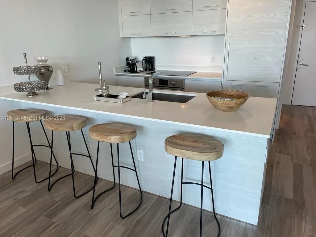 1300 S Miami Ave # 3203, Miami FL 33130
