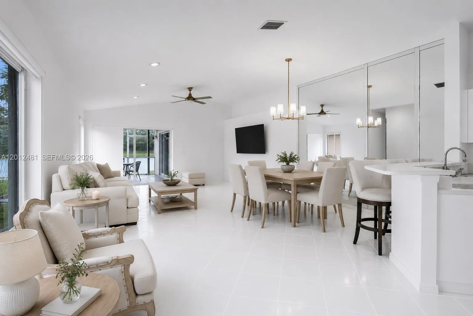 4421 Dogwood Cir, Weston FL 33331