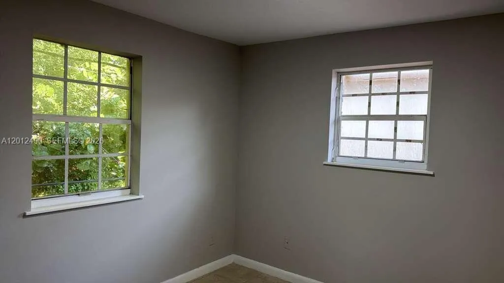 14180 NW 22nd Ave # 4, Opa-Locka FL 33054