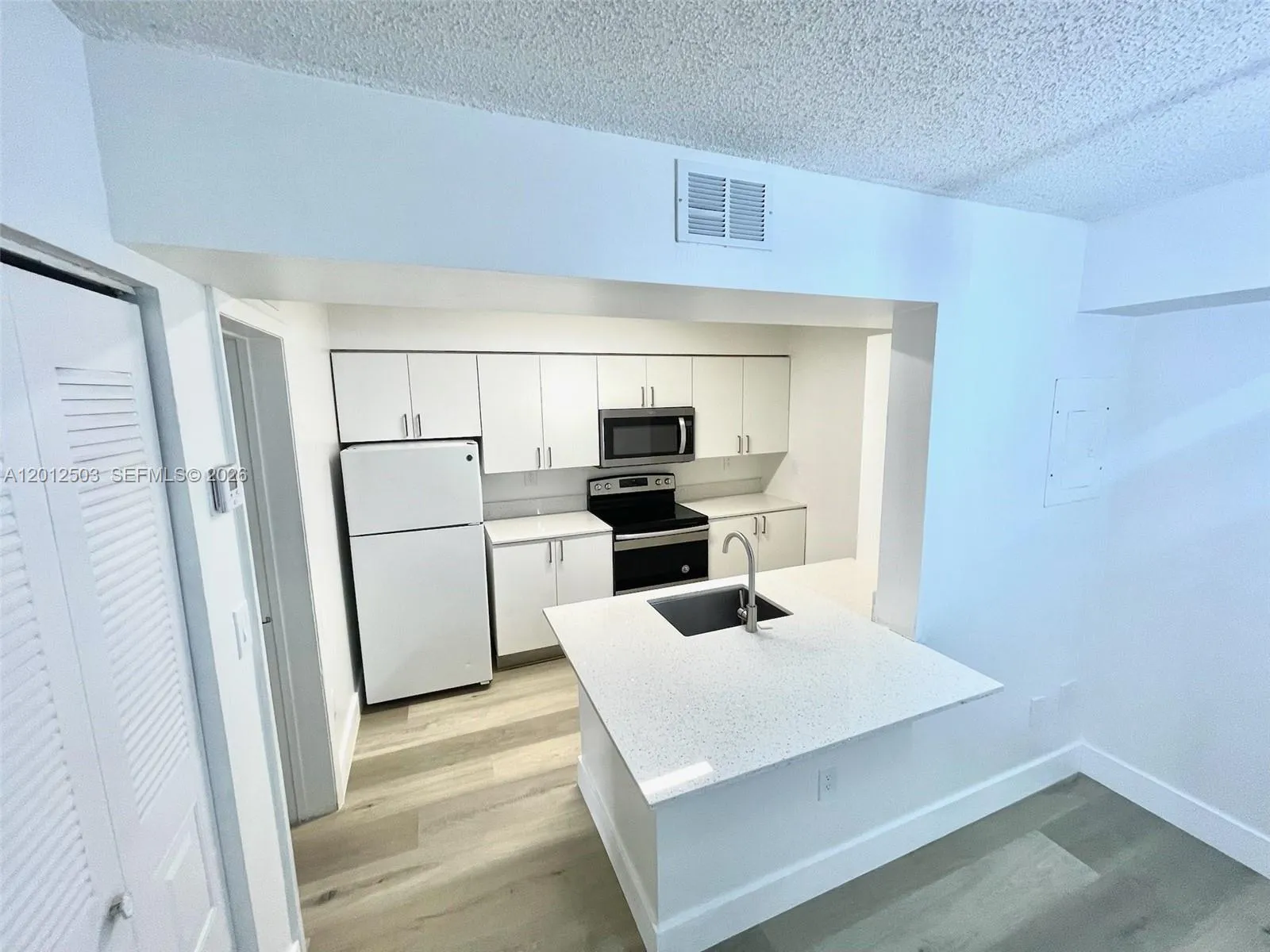 15201 SW 80th St # 205, Miami FL 33193
