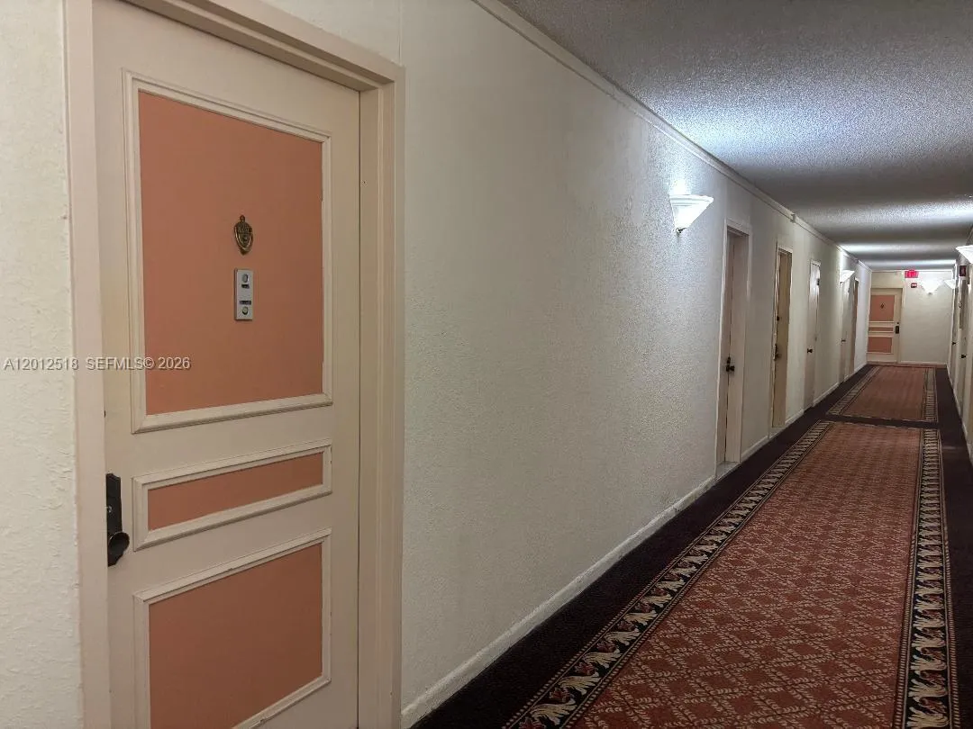 600 Three Islands Blvd # 1003, Hallandale Beach FL 33009