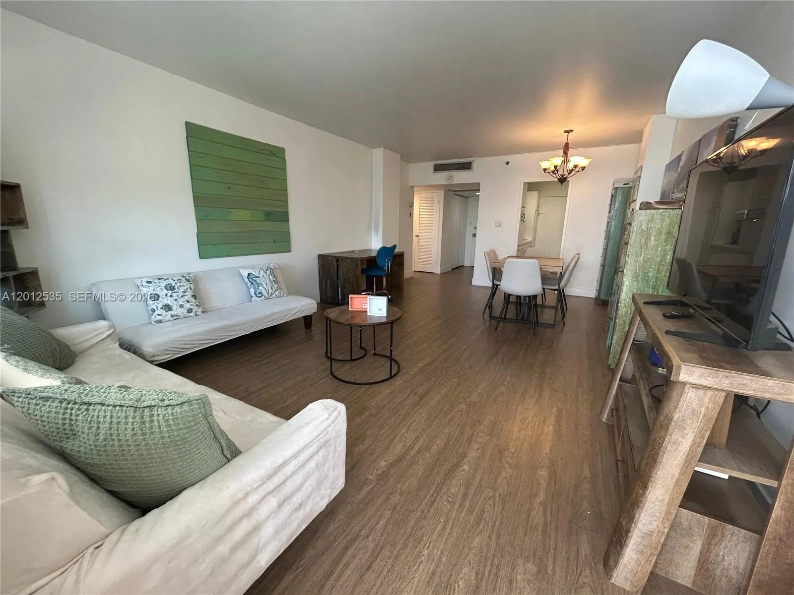 100 Lincoln Rd # 922, Miami Beach FL 33139