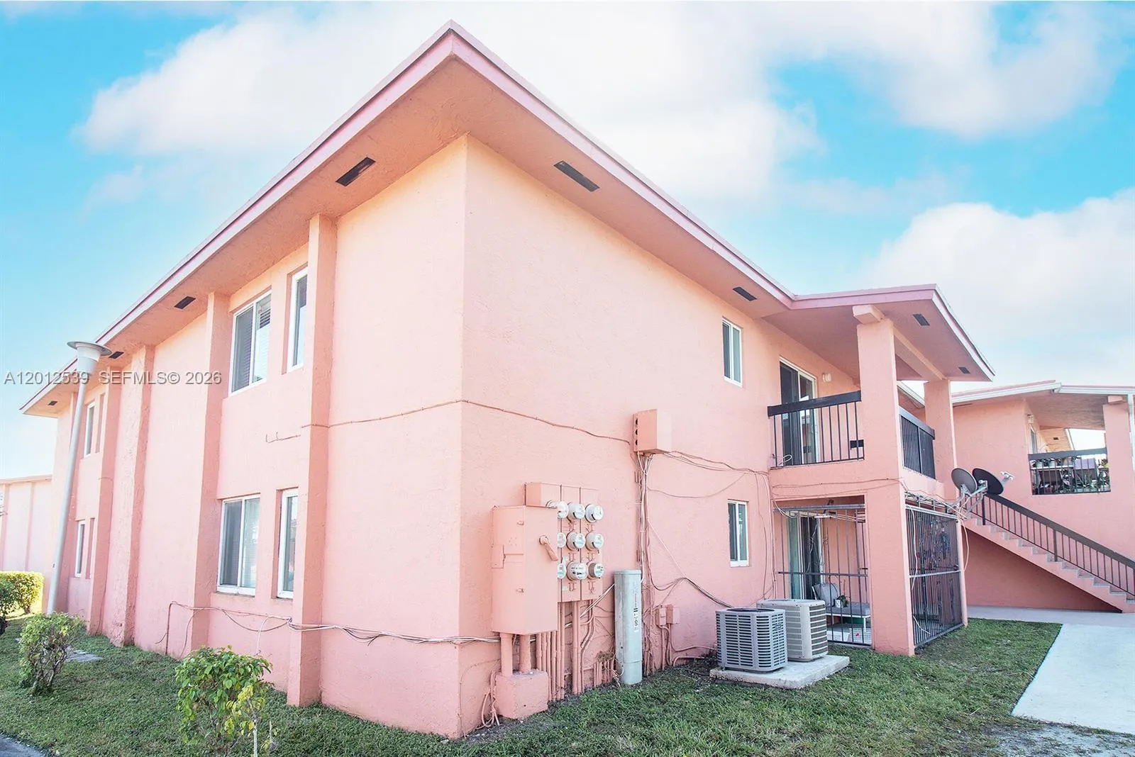 2020 NW 119th St # 1121, Miami FL 33167