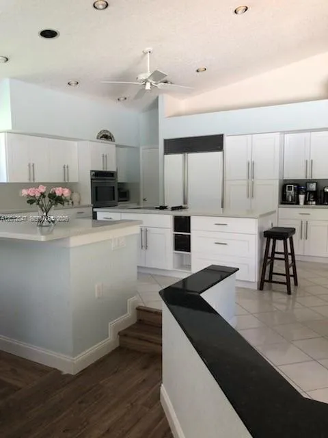21070 N Sweetwater Ln N, Boca Raton FL 33428