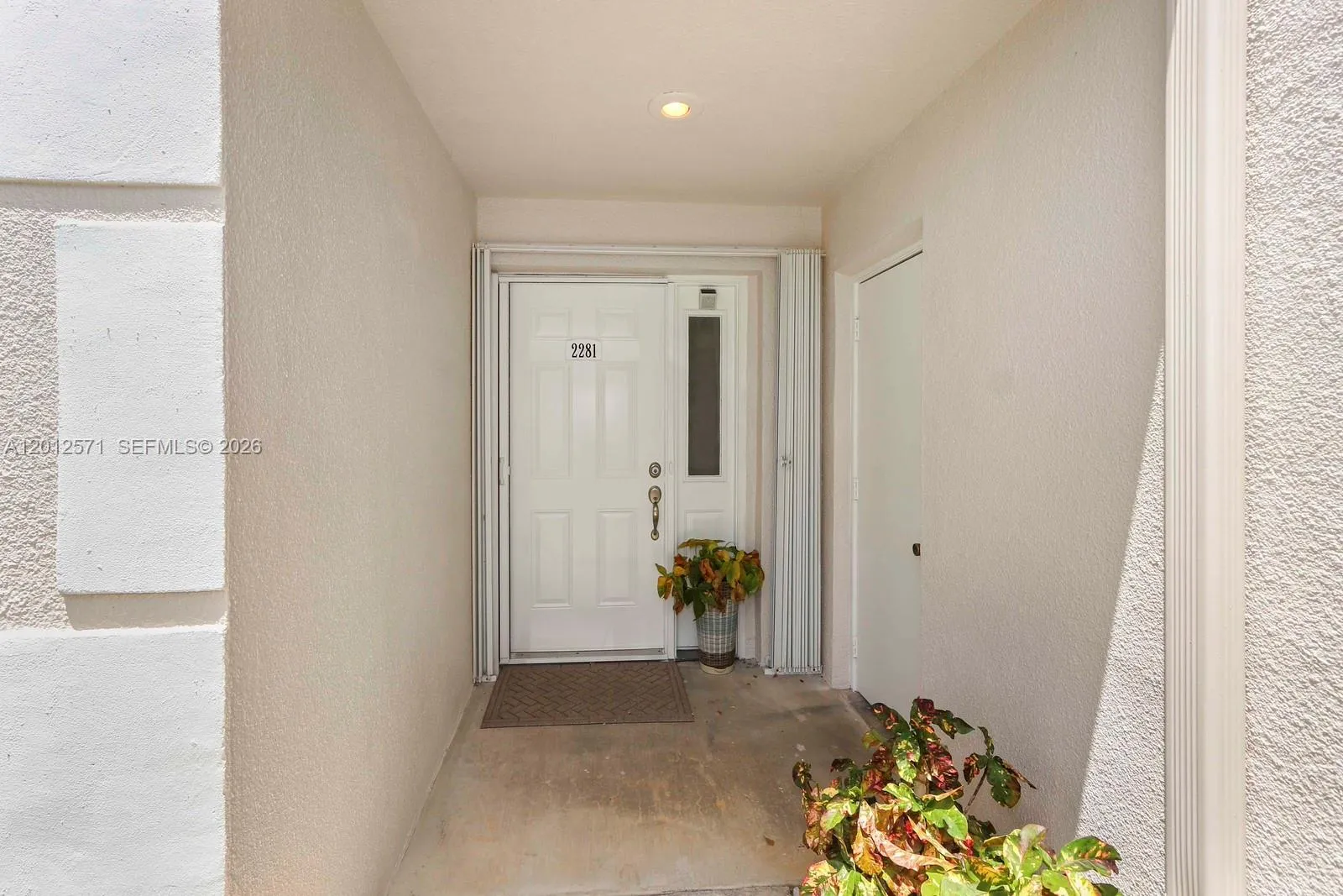 2281 SE 27th Dr # G, Homestead FL 33035