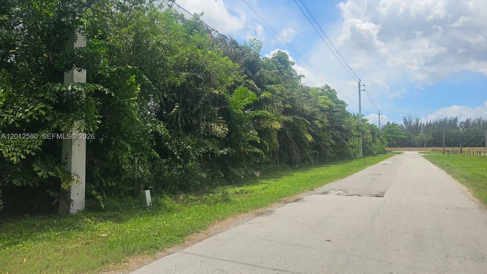 SW 210th TERRACE, Southwest Ranches FL 33332