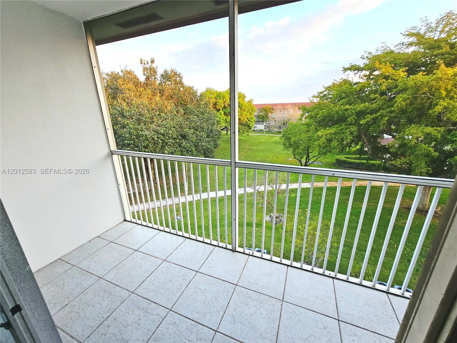 13250 SW 7th Ct # 402L, Pembroke Pines FL 33027