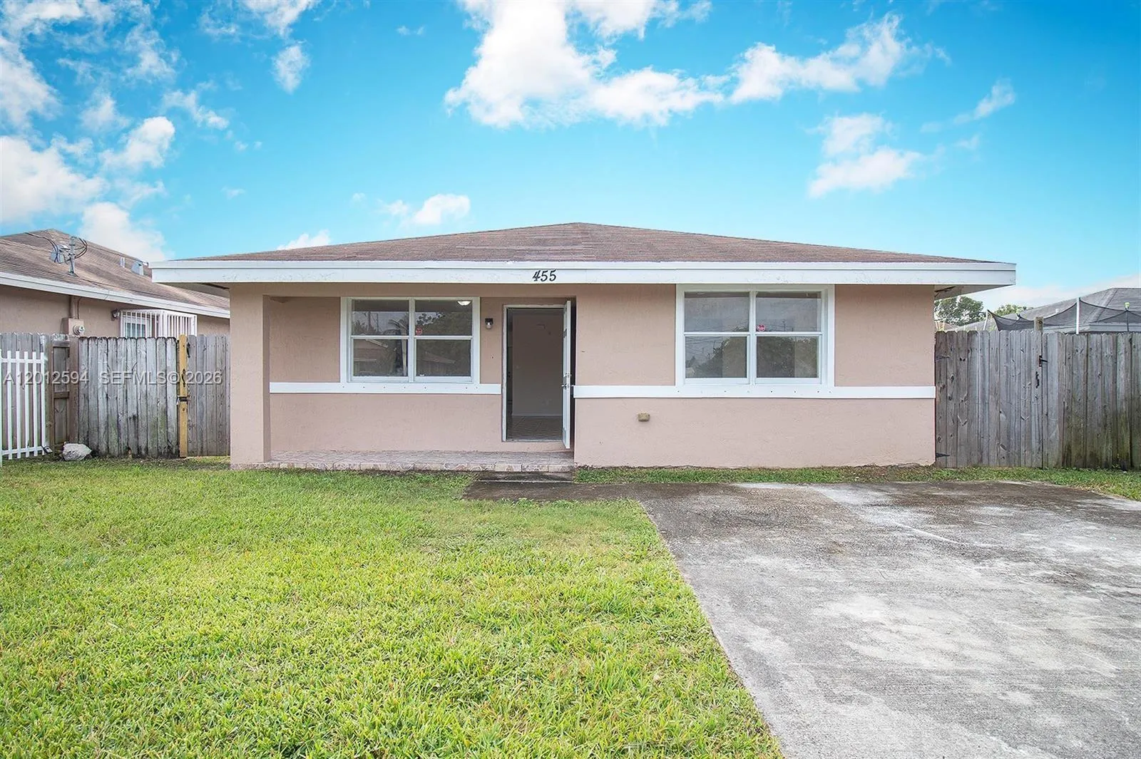 455 NW 14th St, Florida City FL 33034