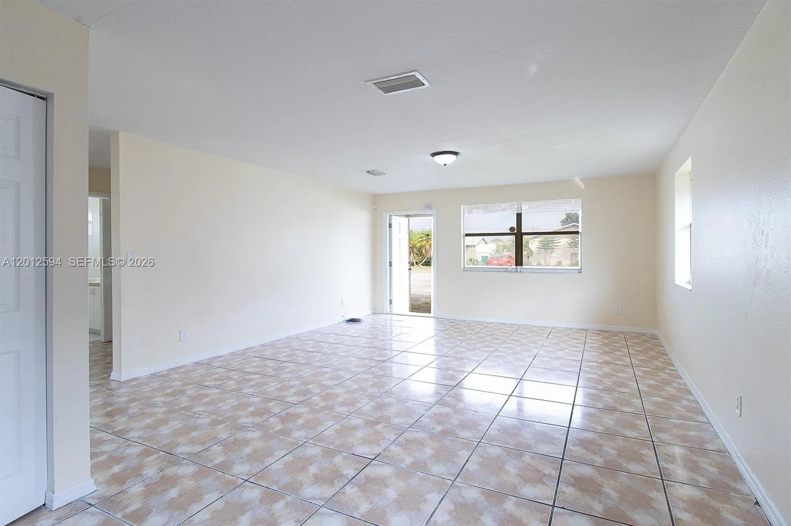 455 NW 14th St, Florida City FL 33034