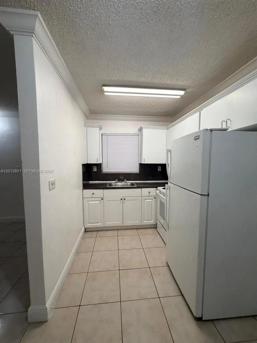 16118 NE 21st Ave # 6, North Miami Beach FL 33162
