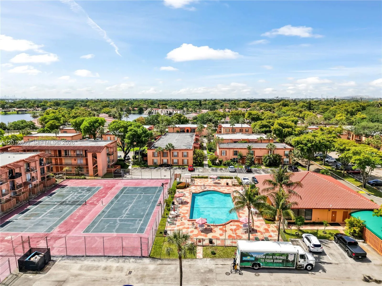 7208 Fairway Dr # I9, Miami Lakes FL 33014