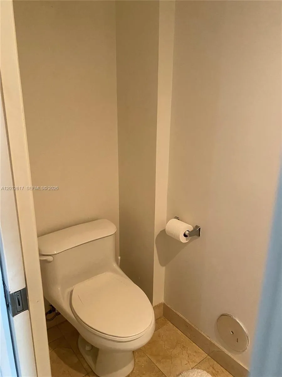 6917 Collins Ave # 426, Miami Beach FL 33141