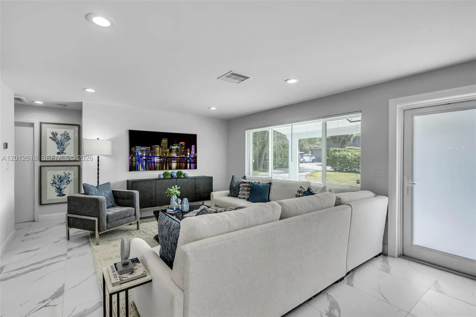 465 NW 11th St, Boca Raton FL 33432