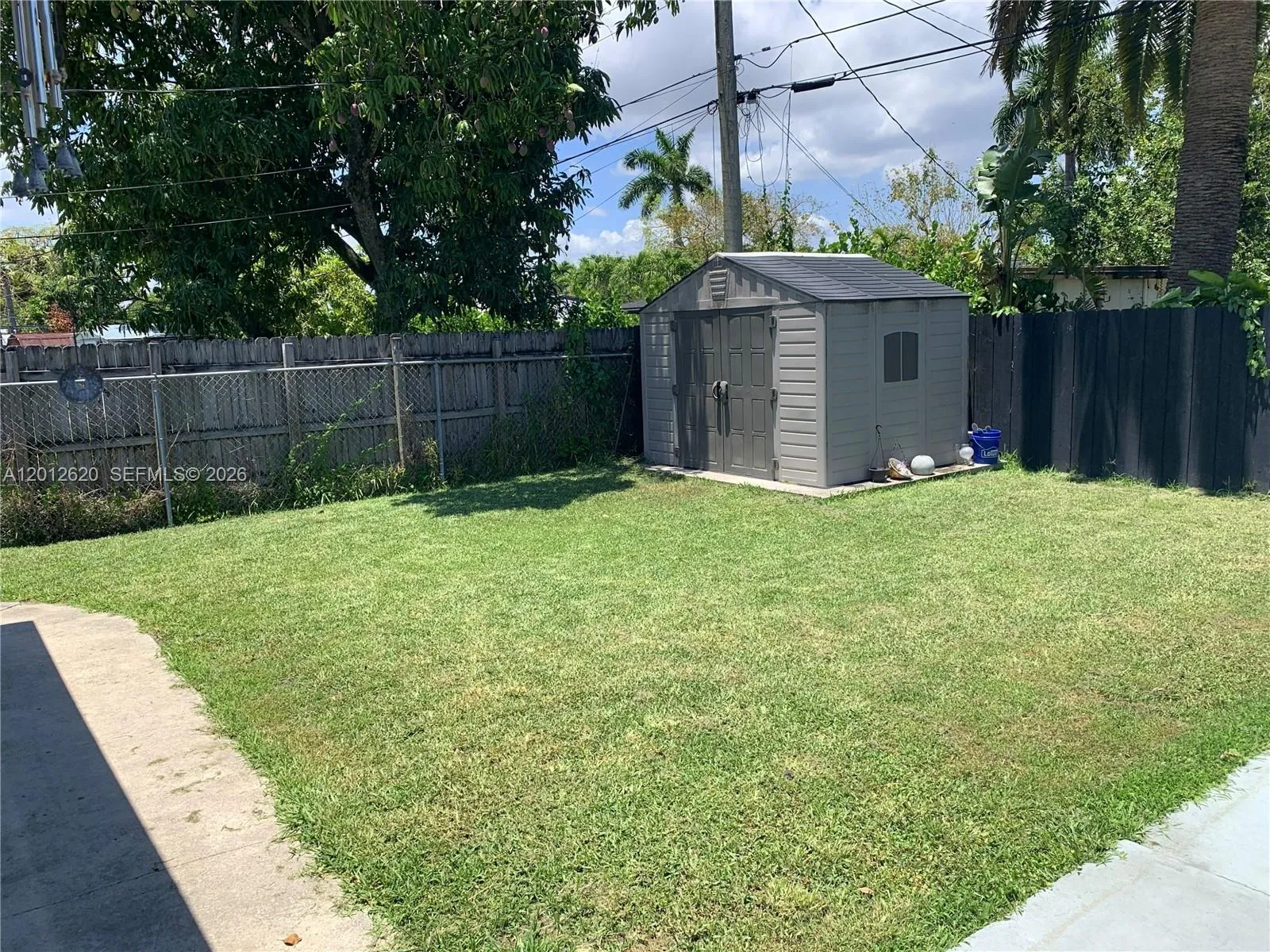 6133 NW 20th St, Margate FL 33063