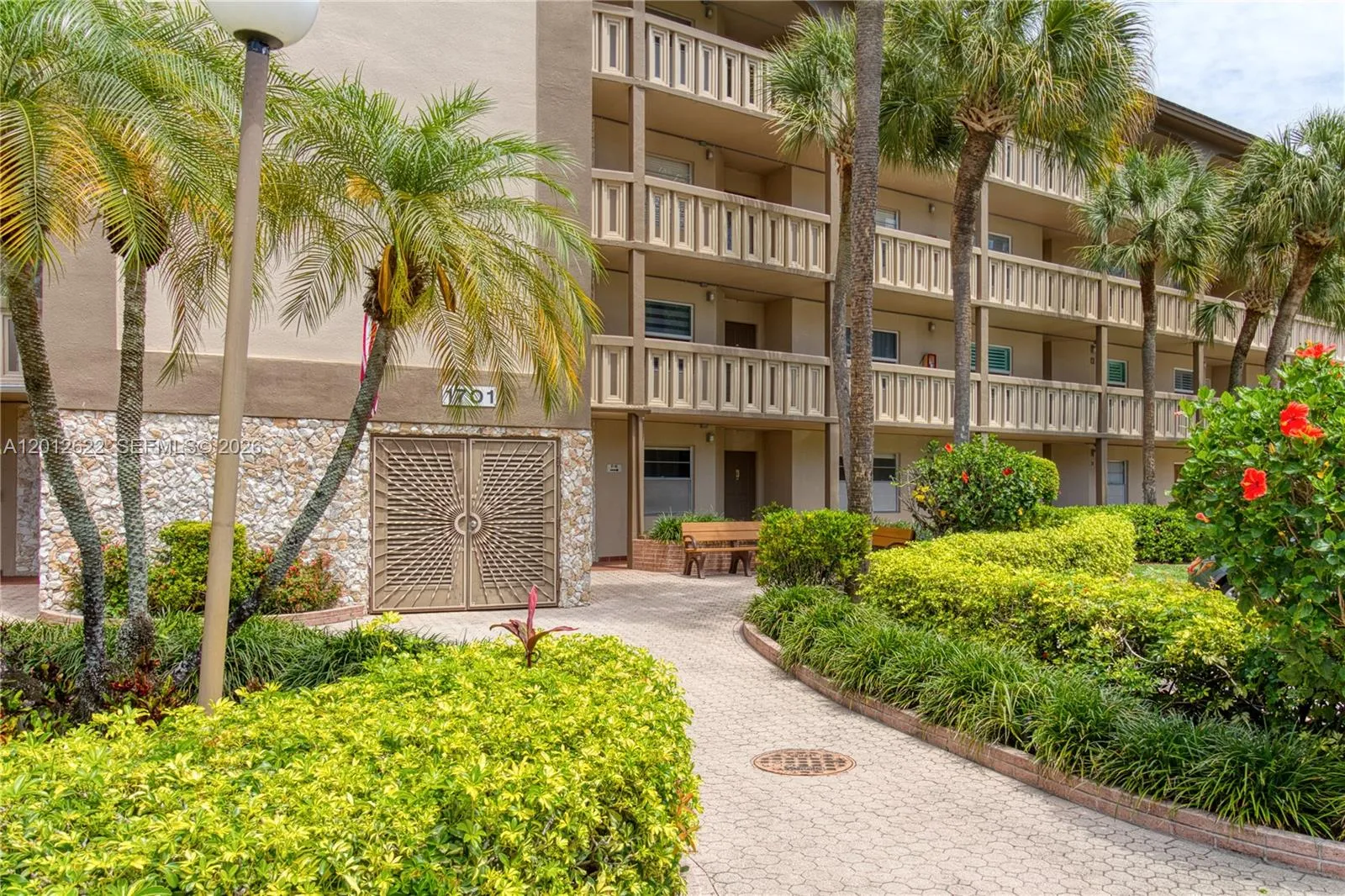 1701 Andros Isle # F1, Coconut Creek FL 33066