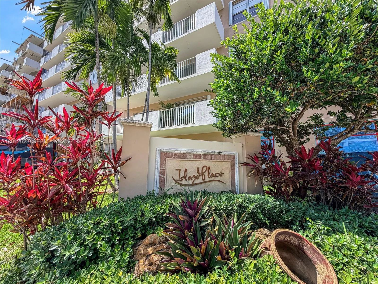 1455 N Treasure Dr # 6H, North Bay Village FL 33141