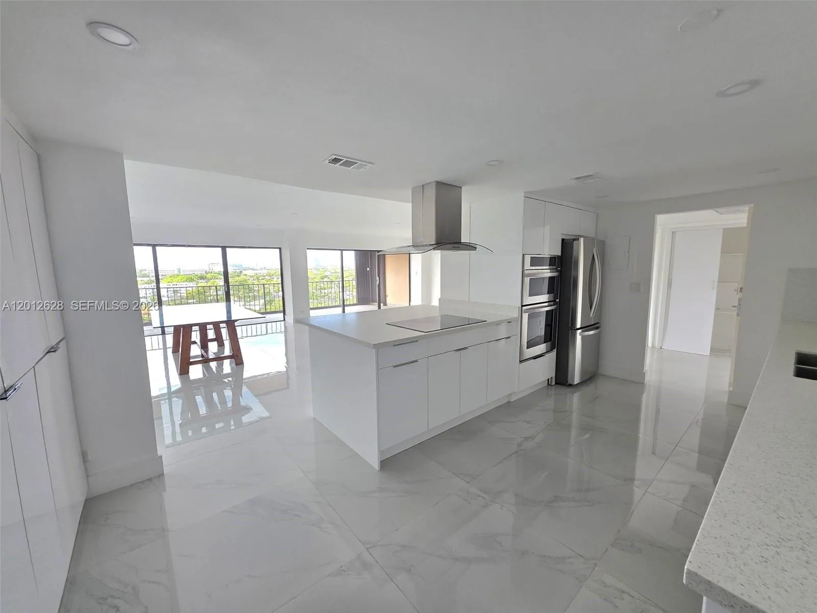 1800 NE 114th St # 1101, Miami FL 33181