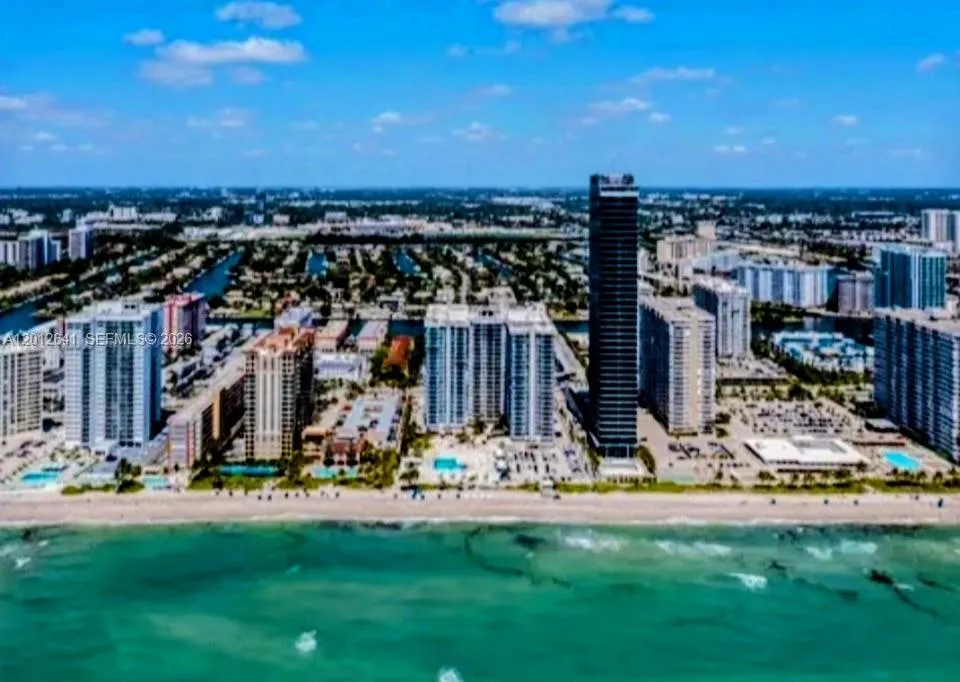 2030 S Ocean Dr # 309, Hallandale Beach FL 33009