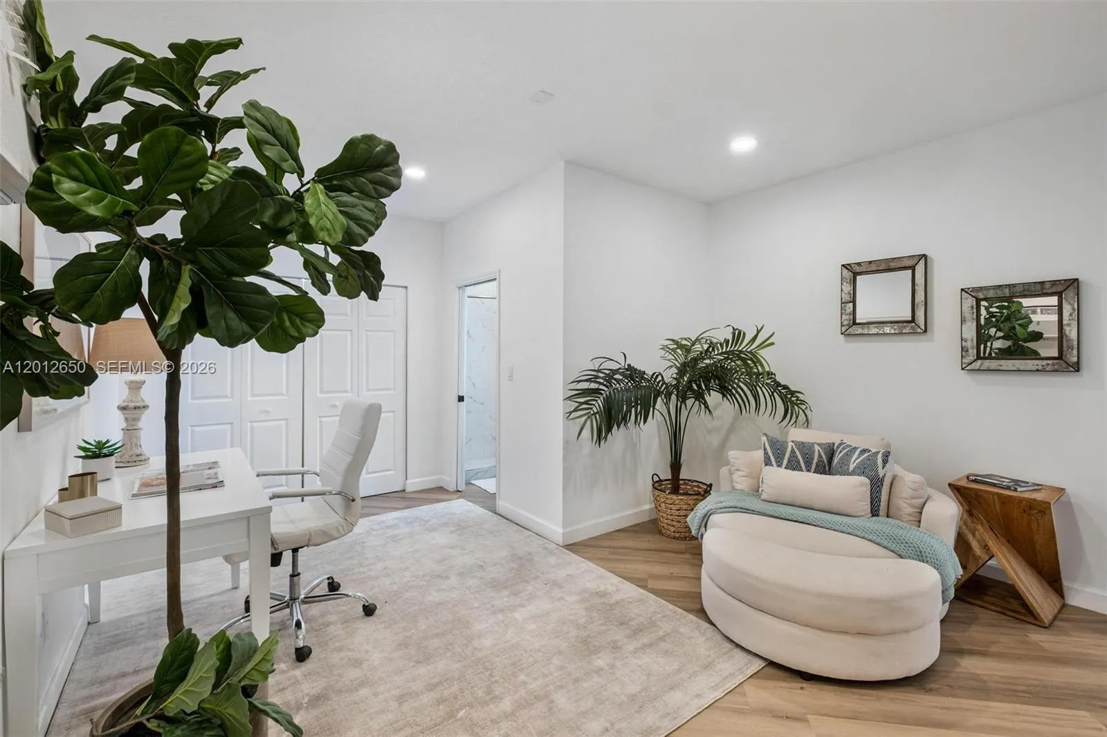 6750 White Oak Dr, Miami Lakes FL 33014
