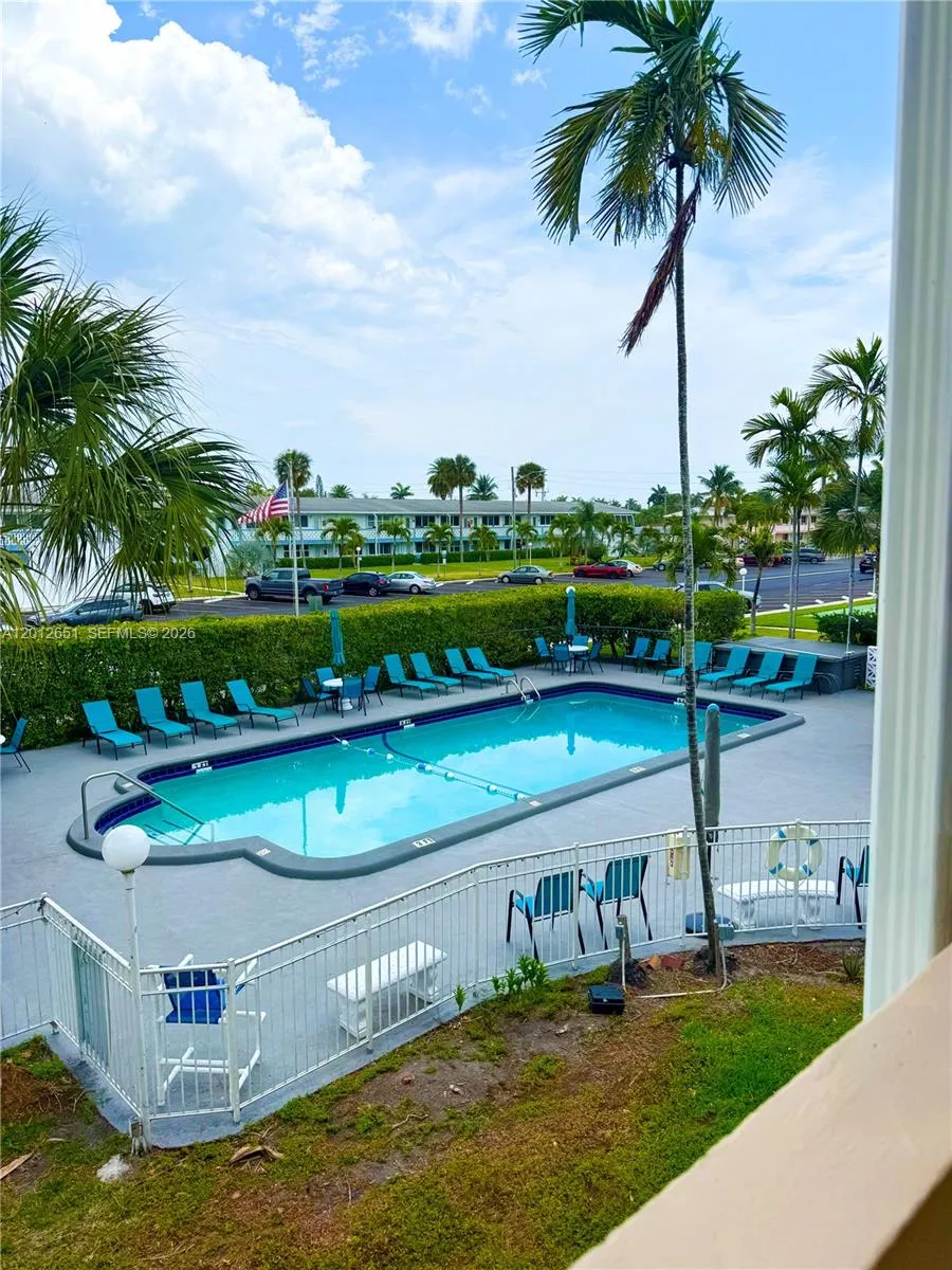 900 Atlantic Shores Blvd # 220, Hallandale Beach FL 33009