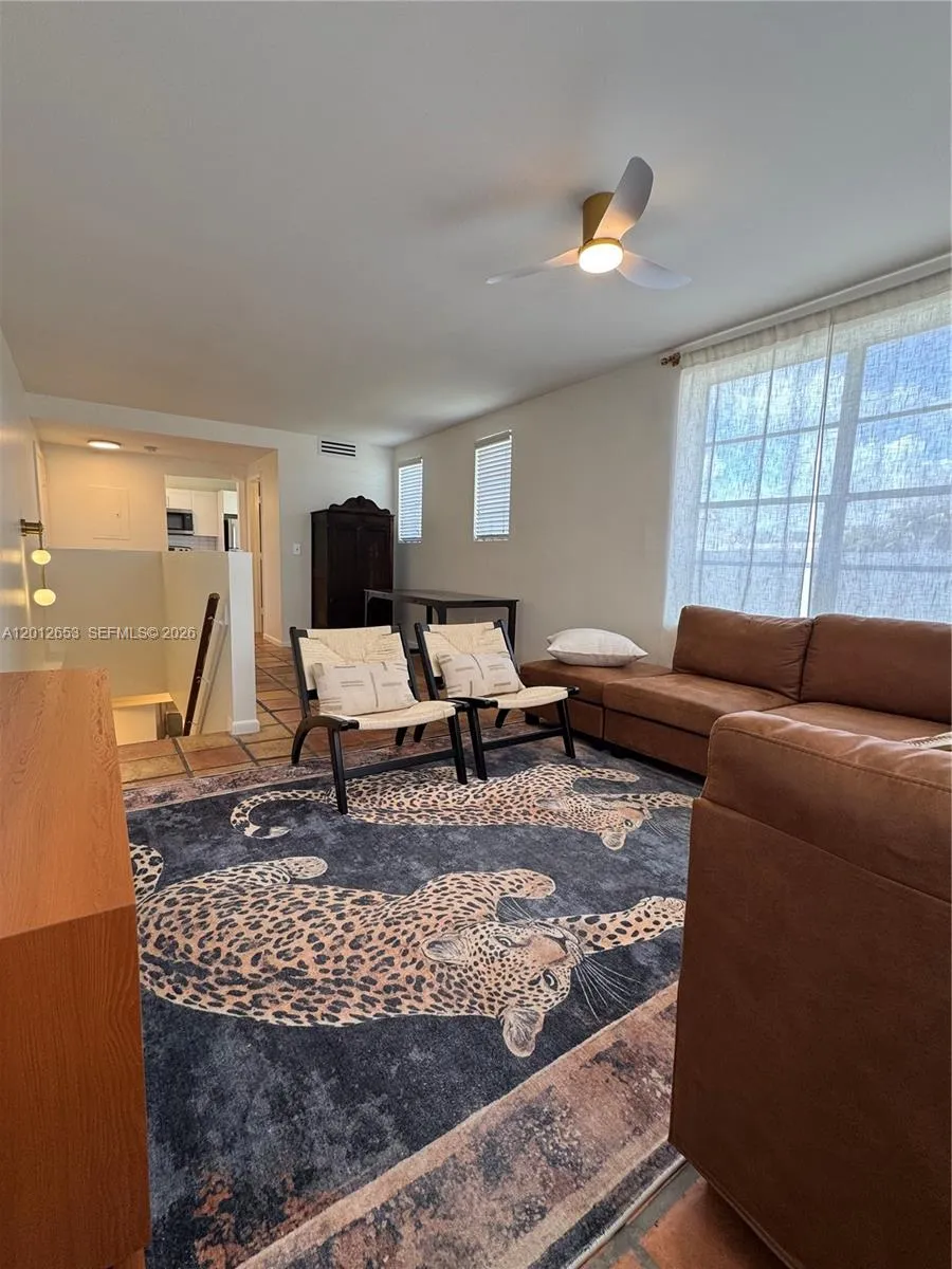 1460 Ocean Dr # 208, Miami Beach FL 33139