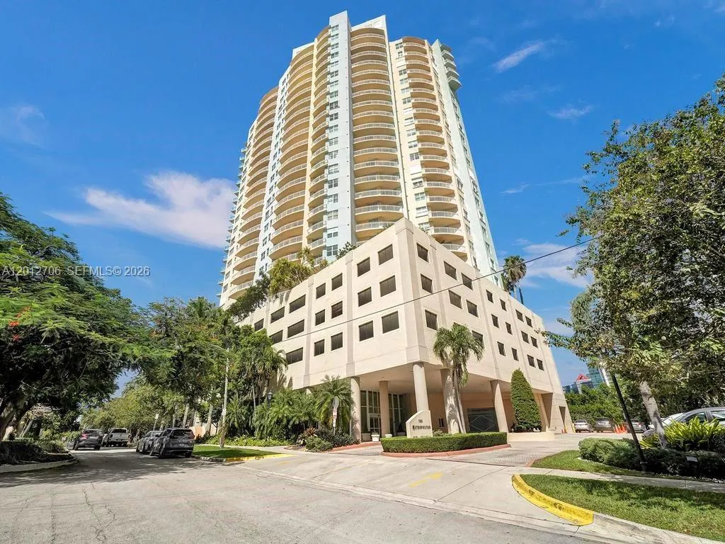 2475 Brickell Ave # 804, Miami FL 33129