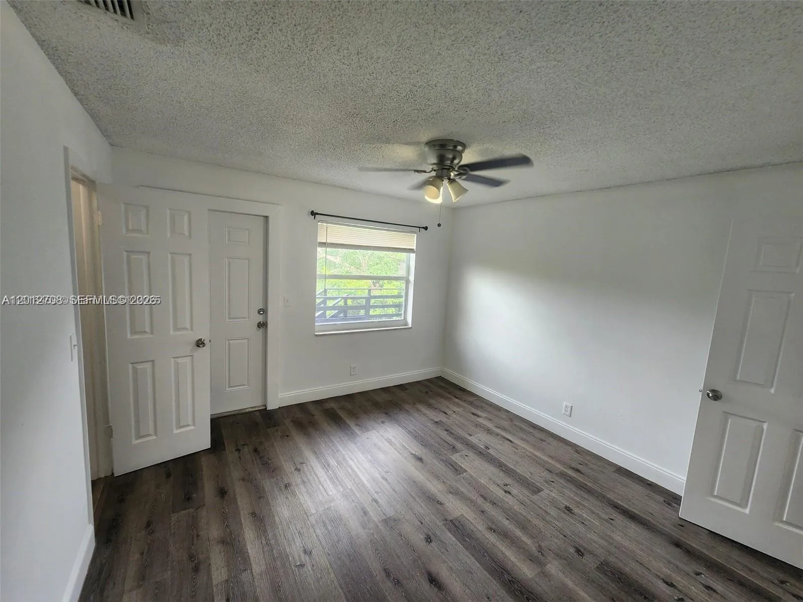 4117 Woodside Dr # 4, Coral Springs FL 33065