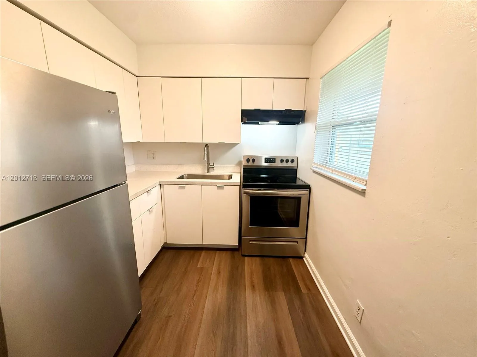 220 NE 41st St # 2, Oakland Park FL 33334