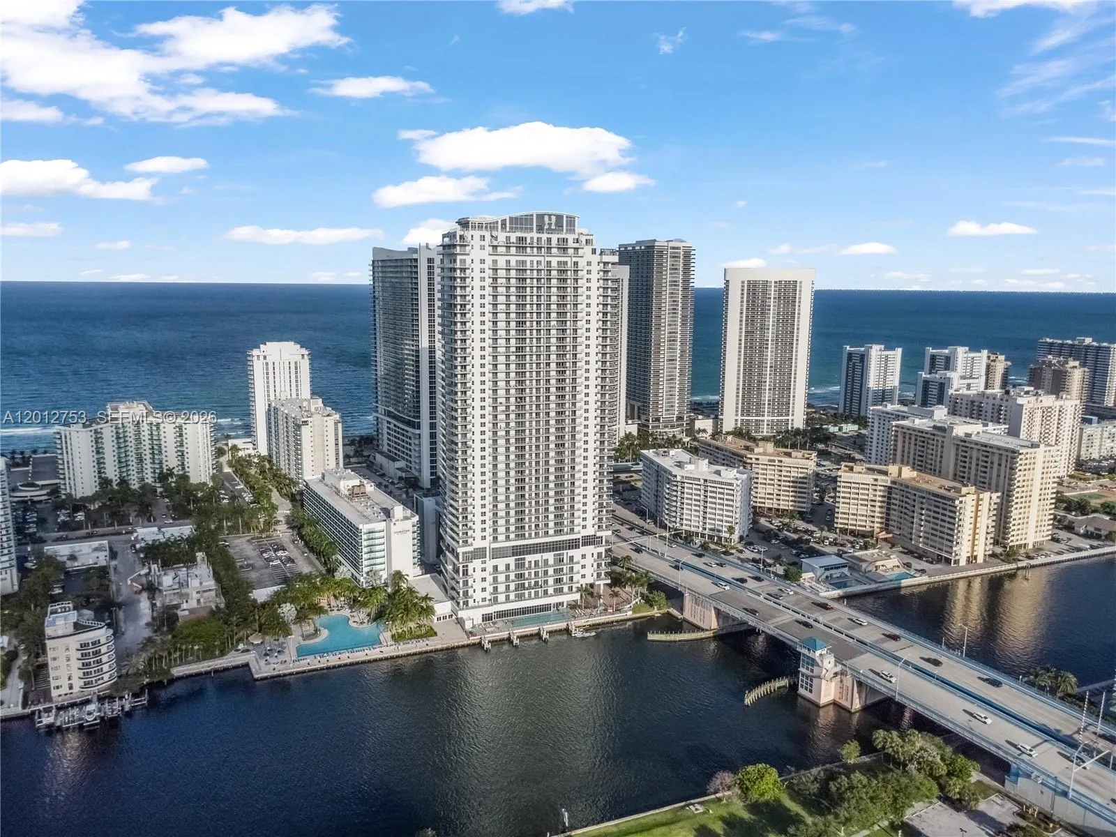 4010 S Ocean Dr # R1801, Hollywood FL 33019