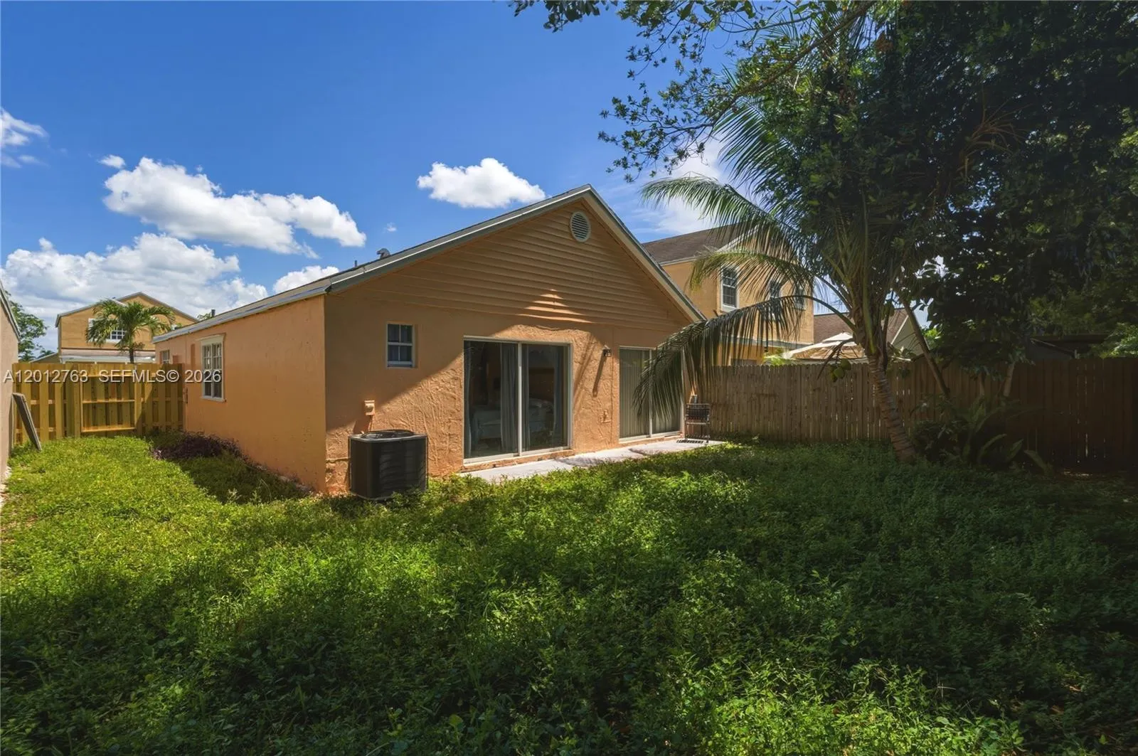 9992 Periwinkle St, Miramar FL 33025