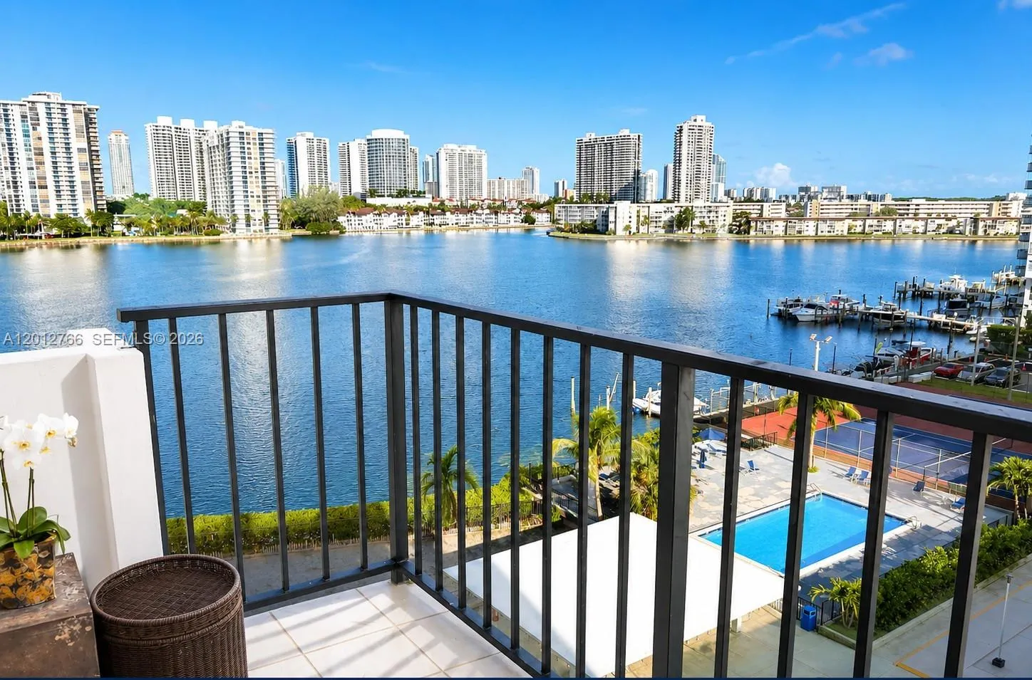 2780 NE 183rd St # 710, Aventura FL 33160