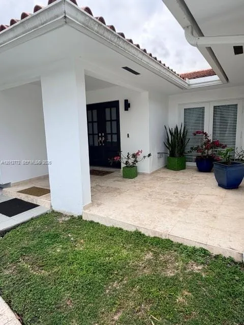 2220 SW 125th Ct, Miami FL 33175