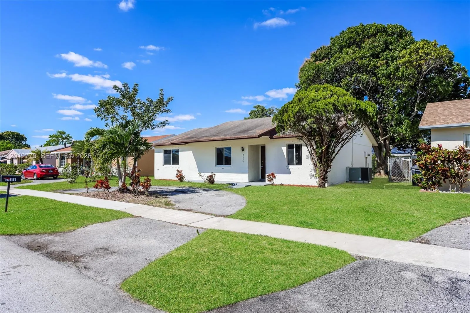 7801 SW 6th Ct, North Lauderdale FL 33068