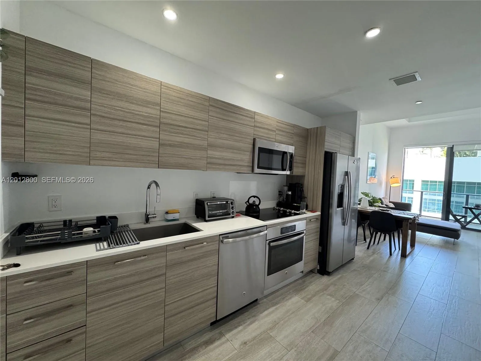 121 NE 34th St # L601, Miami FL 33137